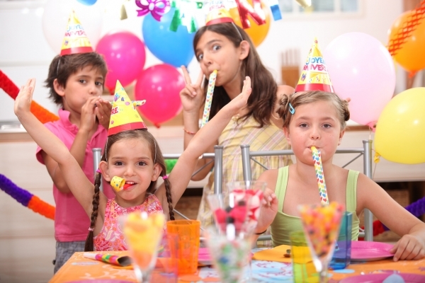Как устроить яркий праздник для ребенка . Методические советы