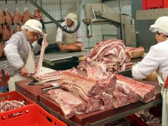 Российско- ЕСовская война за свинину. Москва потребовала прекратить сертифицировать мясо из ЕС.